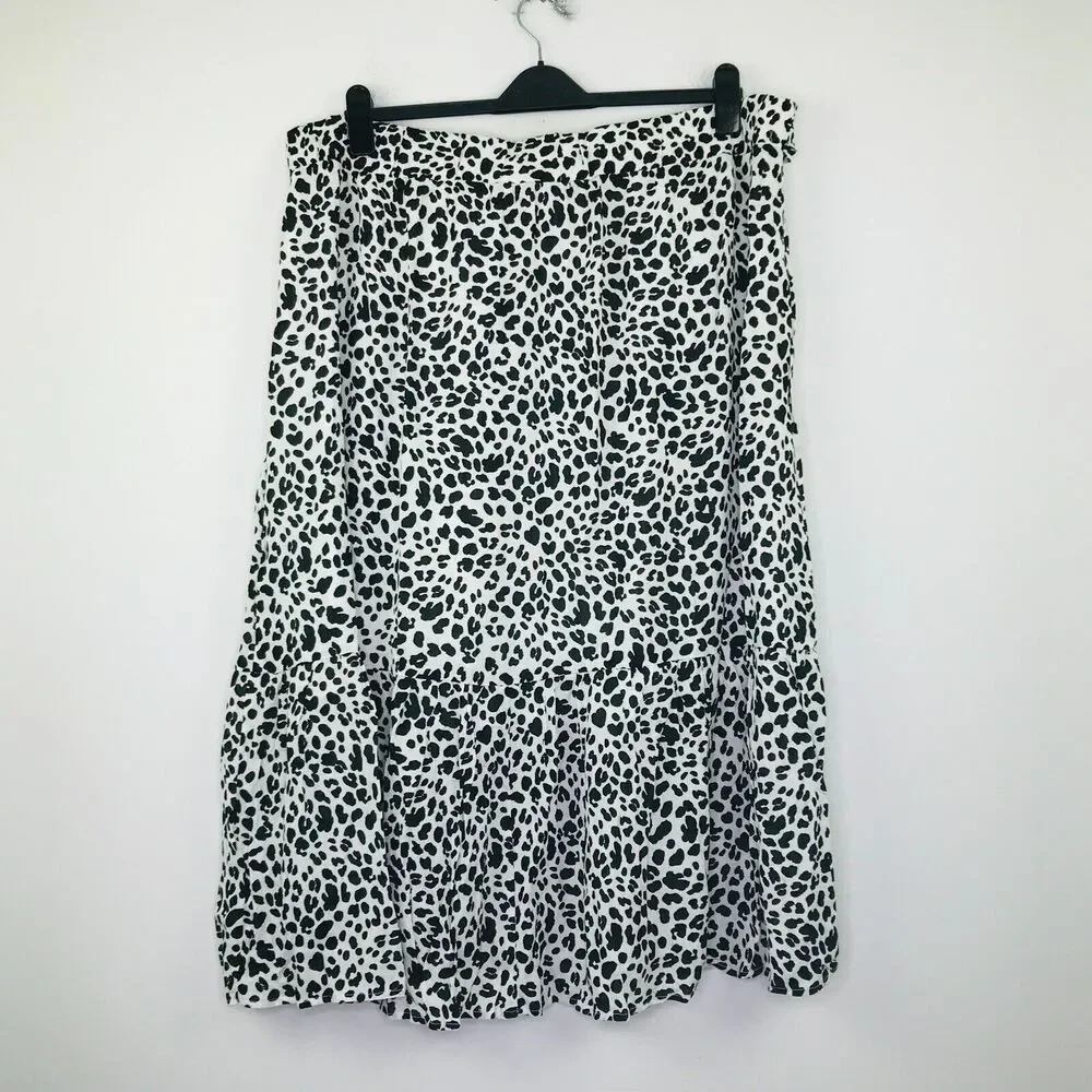 Gibson Women's 2X Skirt White Black Leopard Print Tie Waist Midi A-Line NWT CN11